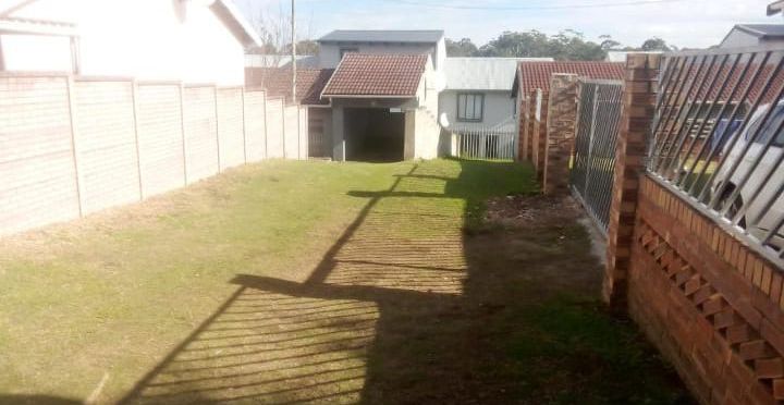 2 Bedroom Property for Sale in Southernwood Eastern Cape